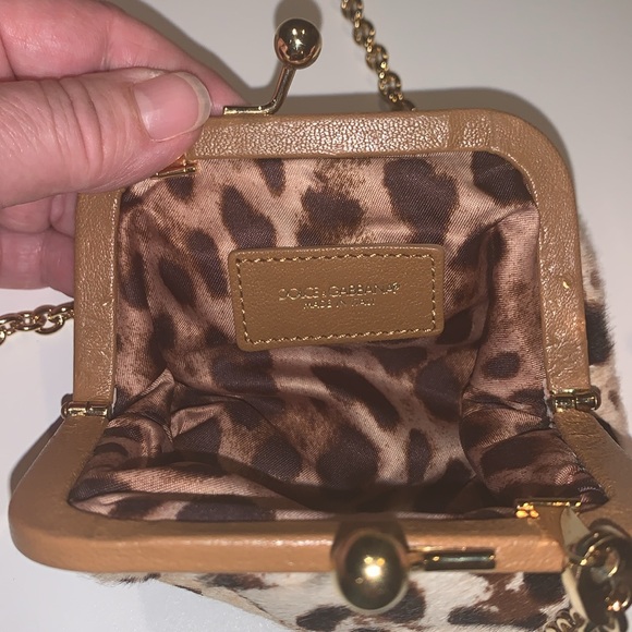 D&G Bag So UNIQUE Kiss lock Animal Print Fur Gold Chain/ Charms - Picture 10 of 12